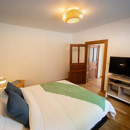 아파트 Au Petit Mouton